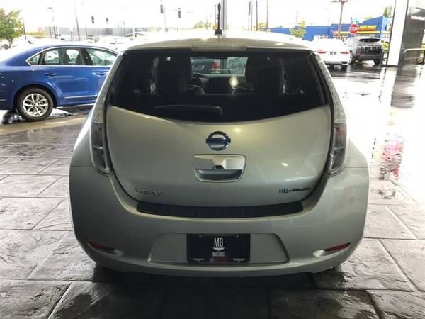 2011 Nissan Leaf SL -- Electric -- Hatchback - cars & trucks - by... for sale in Bellingham, WA – photo 5