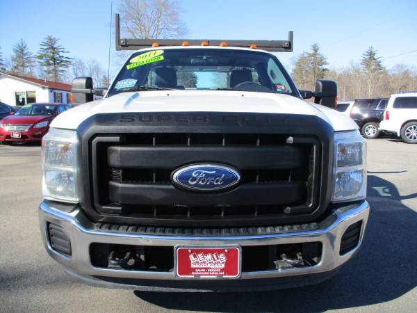 2011 Ford Super Duty F-350 DRW F350 Truck XL Utility Extra Clean for sale in Brentwood, NH – photo 8