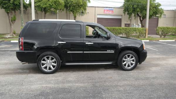 2013 GMC YUKON DENALI***SALE***BAD CREDIT APPROVED + LOW PAYMENTS!!!!! for sale in HALLANDALE BEACH, FL – photo 8