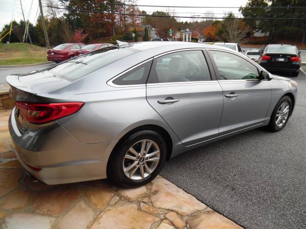 2017 HYNDI SONATA GLS IN GREAT SHAPE LOW MILES!!!!!!!!!!! - cars &... for sale in Lawrenceville, GA – photo 13