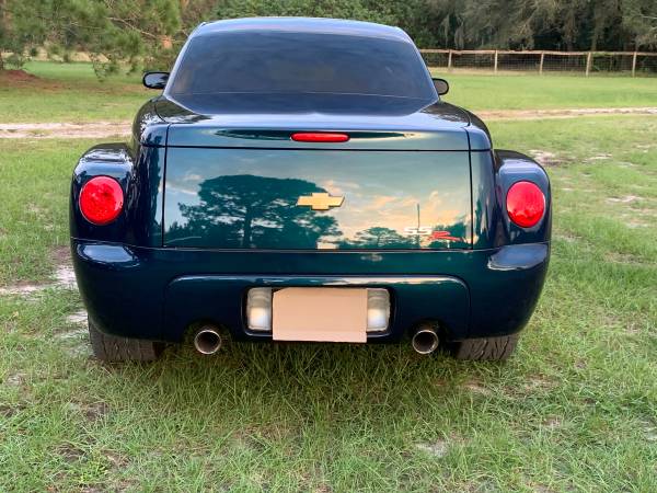 For Sale 2005 Chevy SSR - cars & trucks - by owner - vehicle... for sale in Clewiston, FL – photo 4