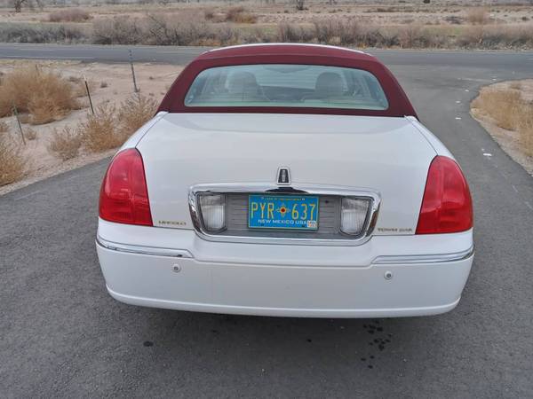 2003 Lincoln Town Car - cars & trucks - by owner - vehicle... for sale in Algodones, NM – photo 4
