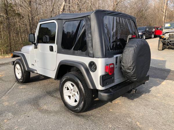 2004 Jeep Wrangler TJ 4 0 6 cylinder 5-Speed Manual for sale in Lexington, NC – photo 8