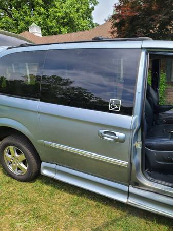 Very nice handicap van, MD state inspected - - by for sale in Burtonsville, District Of Columbia – photo 11