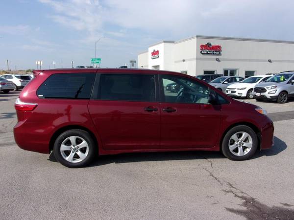 2018 Toyota Sienna L - - by dealer - vehicle for sale in Idaho Falls, ID – photo 4
