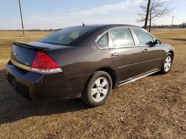 2009 CHEVY IMPALA - - by dealer - vehicle automotive for sale in Mondovi, WI – photo 2