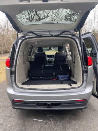 2019 Chrysler Pacifica Wheelchair Van BraunAbility Touring L - cars for sale in Brookfield, NY – photo 18