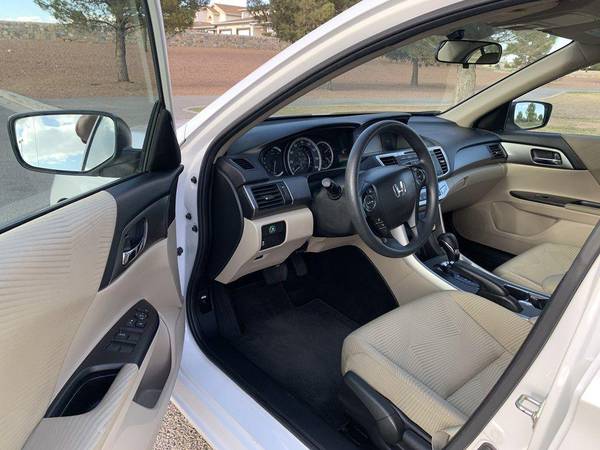 2015 HONDA ACCORD LX - - by dealer - vehicle for sale in El Paso, TX – photo 8