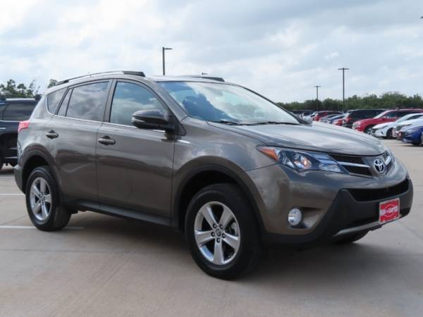 2015 Toyota RAV4 FWD XLE - - by dealer for sale in Houston, TX – photo 6