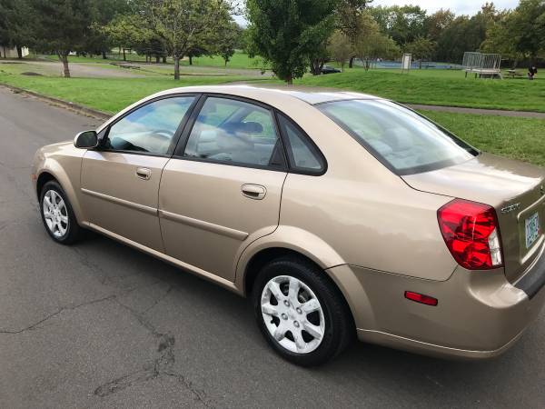 2005 Suzuki Forenza Sedan low miles for sale in Dundee, OR – photo 5