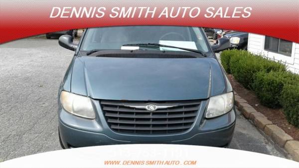 2006 Chrysler Town & Country - cars & trucks - by dealer - vehicle... for sale in AMELIA, OH – photo 3