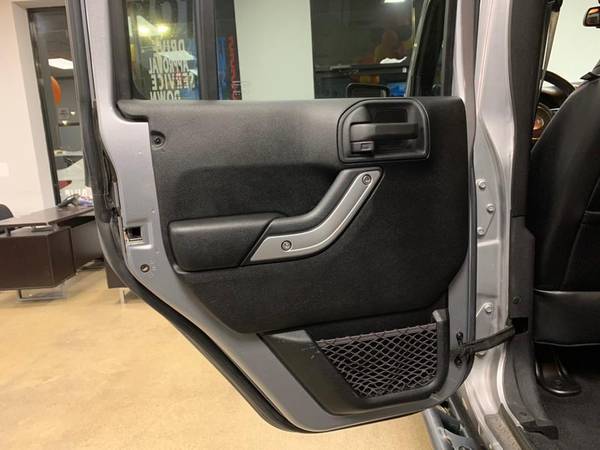 2013 Jeep Wrangler Unlimited 4WD 4dr Rubicon 10th Anniversary... for sale in Inwood, NJ – photo 22