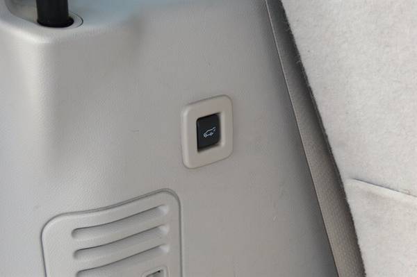 2012 LINCOLN NAVIGATOR 4x4 NAVIGATION POWER RUNNING BOARDS SUNROOF for sale in Flushing, MI – photo 21
