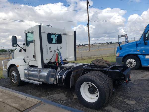 2012 KENWORTH T660 for sale in Bakersfield, CA – photo 10