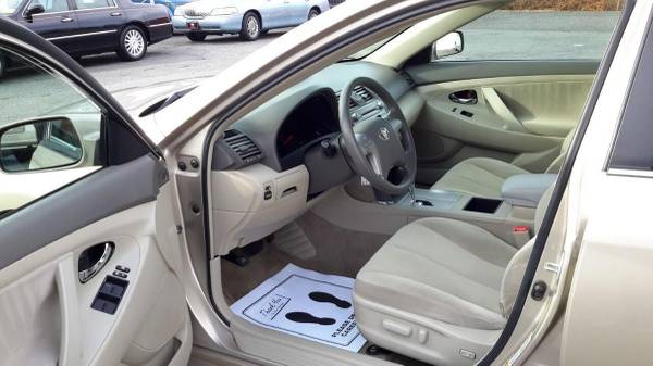 2007 Toyota Camry LE V6 4dr Sedan - SUPER CLEAN! WELL MAINTAINED! -... for sale in Wakefield, MA – photo 13