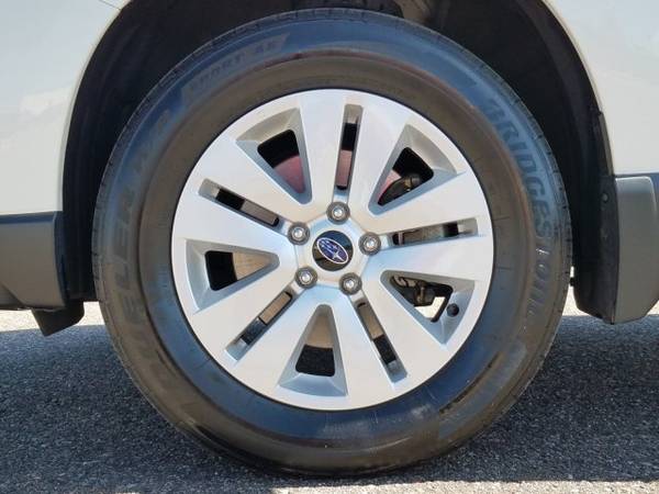 2017 Subaru Outback Premium AWD All Wheel Drive SKU:H3228510 for sale in Centennial, CO – photo 23