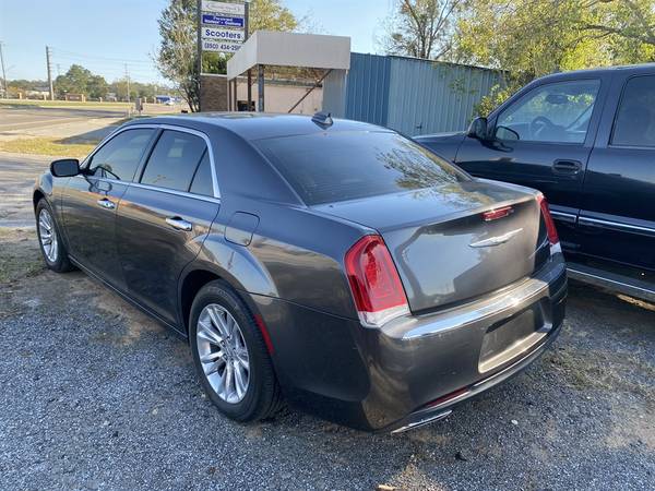 2017 Chrysler 300 Limited, 61245 miles Clean - - by for sale in Pensacola, FL – photo 8