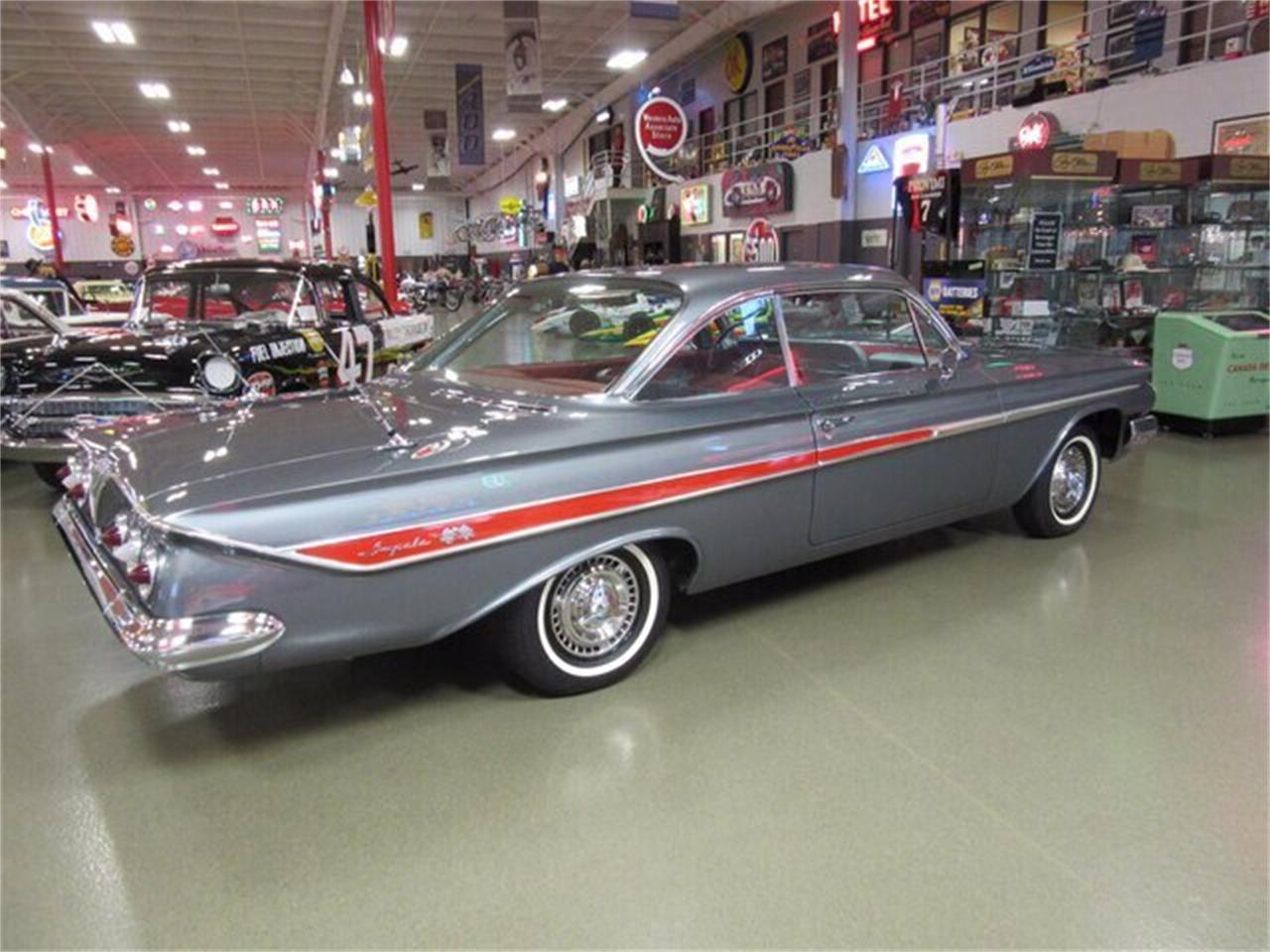 1961 Chevrolet Impala SS for sale in Greenwood, IN – photo 4