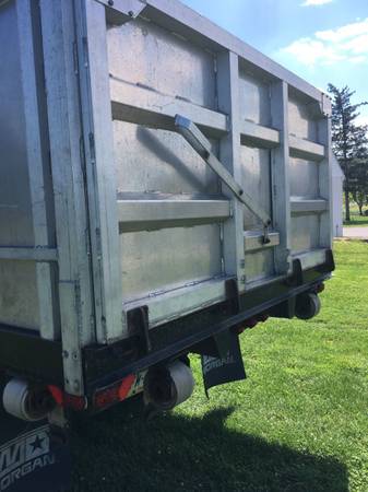 76 C6 Chevy 16’ stake dump for sale in Geigertown, PA – photo 6