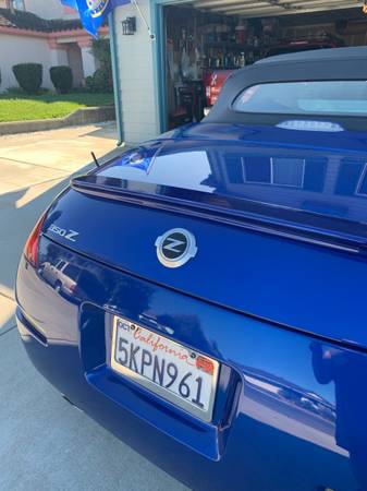 2005 Nissan 350Z Touring 56,000 miles - cars & trucks - by owner -... for sale in Salinas, CA – photo 3