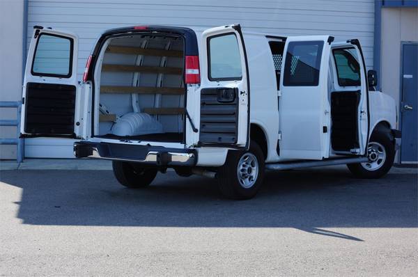 2019 GMC Savana 2500 Cargo van, V8, barn doors, LOW MILES!!! - cars... for sale in Seattle, WA – photo 7