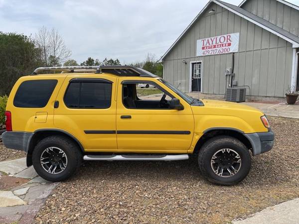 2001 Nissan Xterra XE V6 4dr 4WD SUV suv YELLOW - - by for sale in Springdale, MO – photo 4