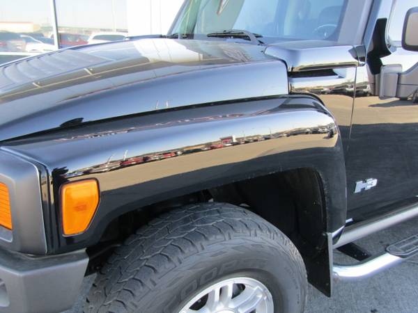 2007 *HUMMER* *H3* *4WD 4dr SUV* Black - cars & trucks - by dealer -... for sale in Omaha, NE – photo 23