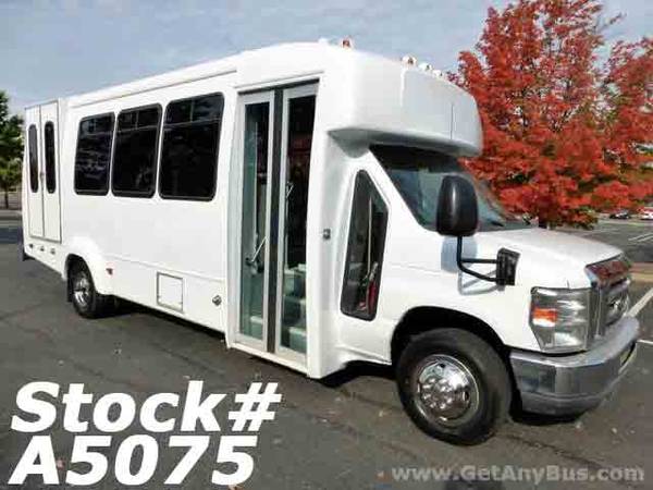 Shuttle Buses Wheelchair Buses Wheelchair Vans Church Buses For Sale for sale in Westbury, SC – photo 2