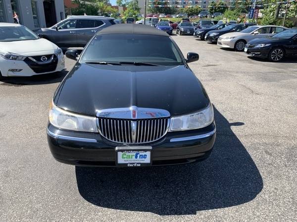 *2000* *Lincoln* *Town Car* *Executive* for sale in Essex, MD – photo 9