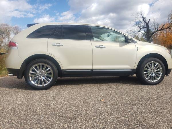 2015 Lincoln MKX SUV - cars & trucks - by dealer - vehicle... for sale in New London, WI – photo 6