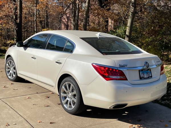 '14 Buick Lacrosse - cars & trucks - by owner - vehicle automotive... for sale in Morton, IL – photo 3
