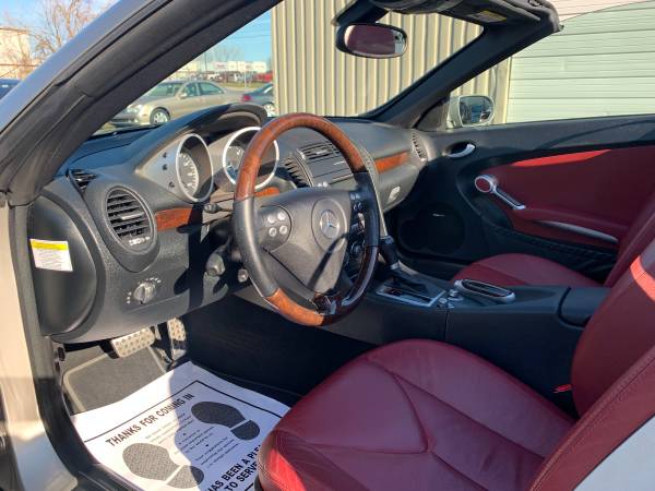 2008 Mercedes SLK 350 Hard Top Convertible Only 54k miles Red... for sale in Jeffersonville, KY – photo 9