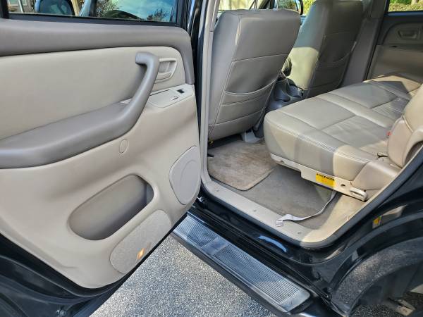 2007 TOYOTA SEQUOIA SR5**162K**2 OWNERS**CLEAN**LEATHER**GOOD CARFAX... for sale in Marietta, GA – photo 11