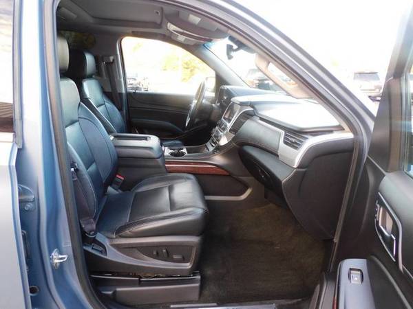 GMC Yukon XL SLT 4wd SUV Third Row Seating NAV Sunroof V8 Chevy... for sale in Greensboro, NC – photo 19