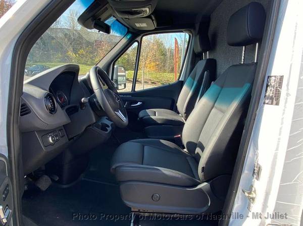 2019 Mercedes-Benz SPRINTER 4500 Standard Roof V6 170 BOX TRUCK... for sale in Mount Juliet, TN – photo 9