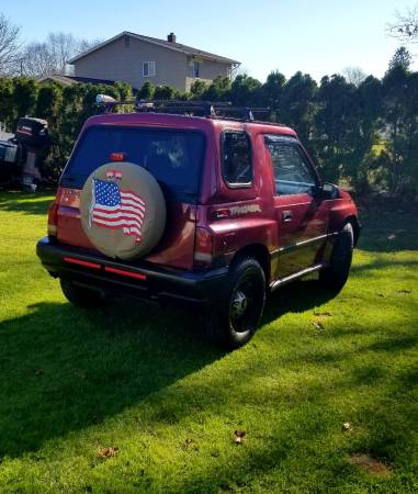 1998 Geo Tracker 4X4 - cars & trucks - by owner - vehicle automotive... for sale in Holbrook, NY – photo 4