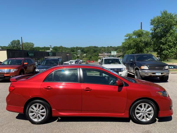 2010 TOYOTA COROLLA 'S' 5-SPEED MANUAL SUNROOF ONLY 115K MILES for sale in Cedar Rapids, IA – photo 6