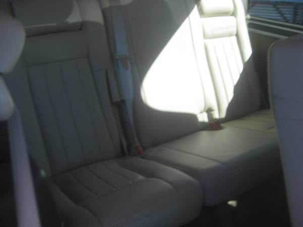 1 Owner low mile 2004 Lincoln Navigator - cars & trucks - by dealer... for sale in Phx, AZ – photo 8