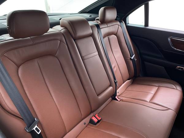 2018 Lincoln Continental Reserve Sedan 4D sedan Beige - FINANCE... for sale in Saint Louis, MO – photo 18
