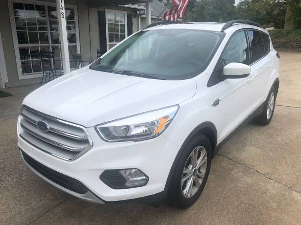 2018 Ford Escape SE 4dr SUV suv White - cars & trucks - by dealer -... for sale in Springdale, MO – photo 2