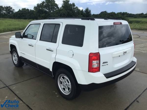 2017 Jeep Patriot Sport - cars & trucks - by dealer - vehicle... for sale in Dry Ridge, OH – photo 5