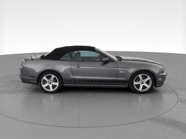 2014 Ford Mustang GT Premium Convertible 2D Convertible Gray -... for sale in Oak Park, IL – photo 13