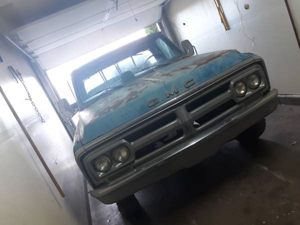 1972 GMC shortbed 4x4 sierra - cars & trucks - by owner - vehicle... for sale in Farmington, NM – photo 10