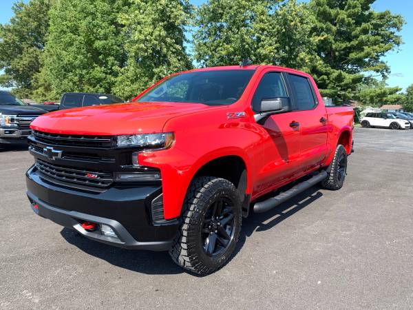 2020 CHEVY TRAIL BOSS (1 out of 3) for sale in Newton, IL – photo 9