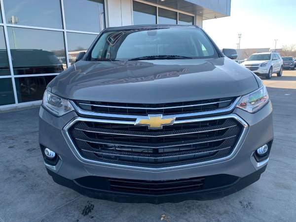2018 Chevrolet Traverse AWD 4dr LT Leather w/3LT - cars & for sale in Omaha, NE – photo 2