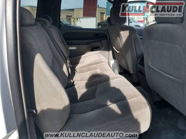 2003 Chevrolet Suburban 1500 LS 4WD 4dr SUV for sale in ST Cloud, MN – photo 8