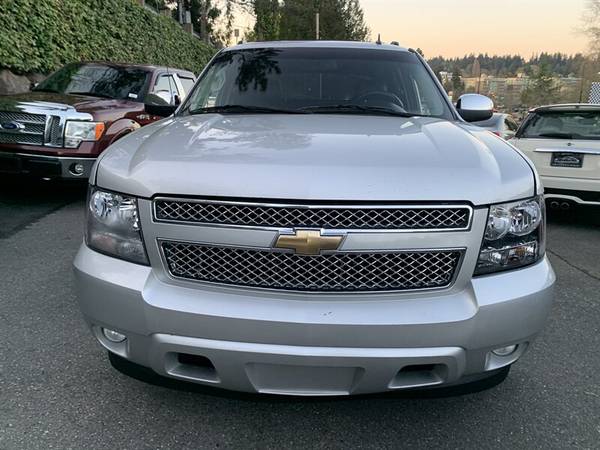 2011 Chevrolet Avalanche LT - - by dealer - vehicle for sale in Bothell, WA – photo 2