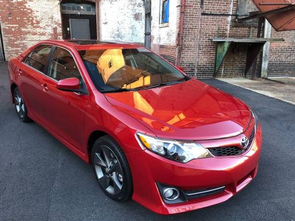 2012 Toyota Camry SE V6 - cars & trucks - by dealer - vehicle... for sale in Westport, RI – photo 8