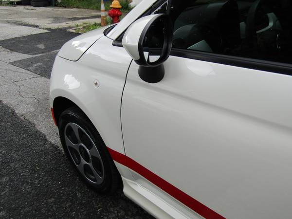 2015 Fiat 500e, Panorama Roof, Like New for sale in Yonkers, NY – photo 7