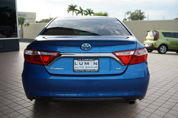2017 Toyota Camry SE sedan Blue Streak Metallic for sale in New Smyrna Beach, FL – photo 9